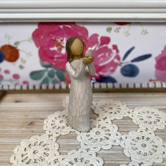 Willow Tree Wood Figurine Soar 2012